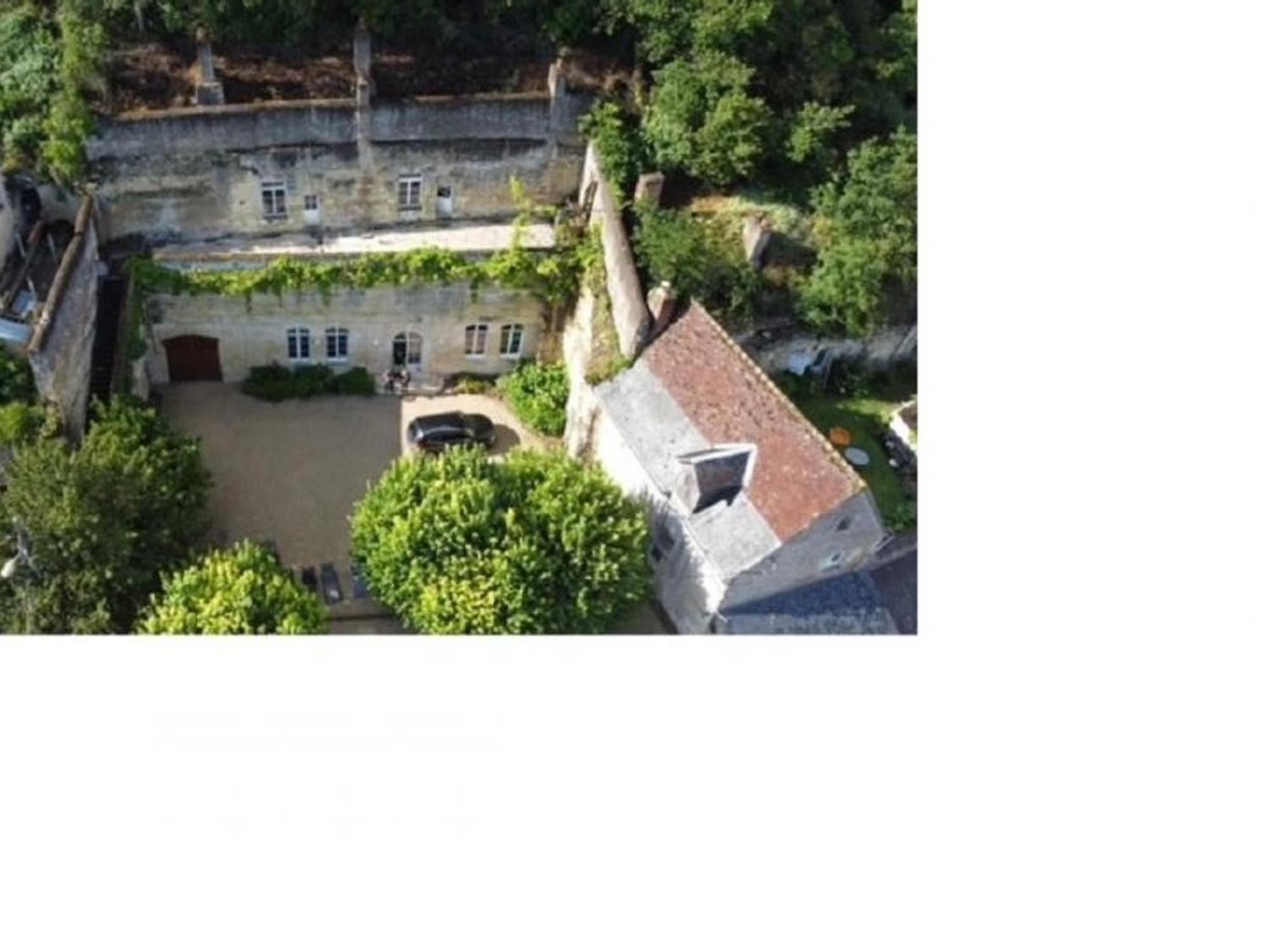 Maison Troglodyte Elegante Avec Spa, Salle De Jeux Et Jardin Clos A Vouvray - Fr-1-381-87 외부 사진
