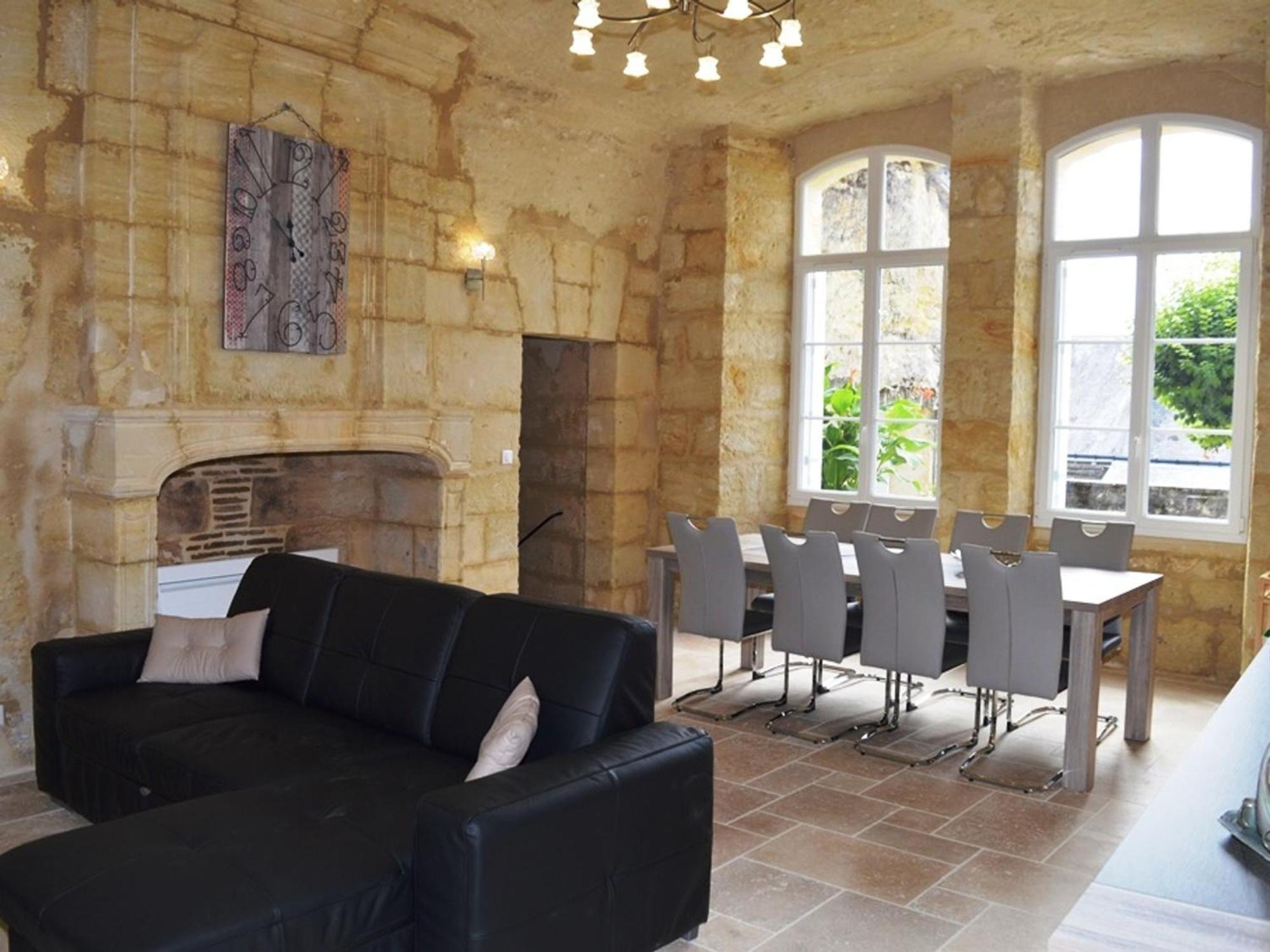 Maison Troglodyte Elegante Avec Spa, Salle De Jeux Et Jardin Clos A Vouvray - Fr-1-381-87 외부 사진